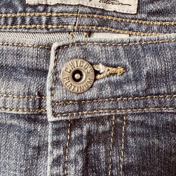 Chico’s Platinum Denim Jeans | Size 2 Short | Classic Straight Leg 32 x 27 - Picture 4 of 10